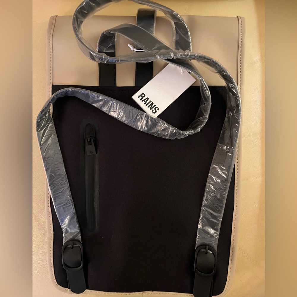 !!NEW!! Rains Waterproof Backpack Mini - Picture 6 of 10